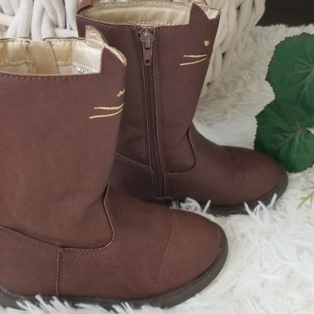 Brown fall boot